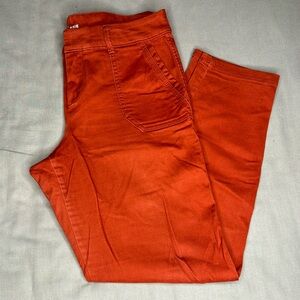 Old Navy Straight Leg Pixie Pants